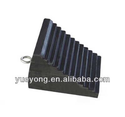 Premium rubber wheel stoper/car chock/wedge with eyebolt